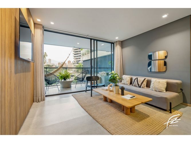 Apartamento de 2 alcobas en venta en El Poblado, Medellín, 90 m² · foto 2 de 15