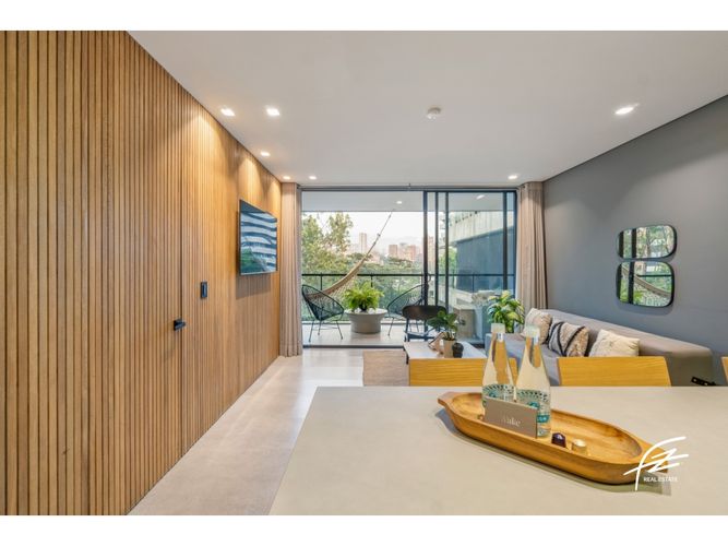 Apartamento de 2 alcobas en venta en El Poblado, Medellín, 90 m² · foto 4 de 15