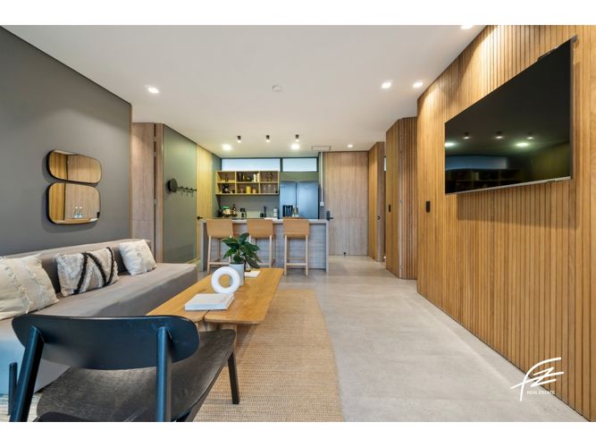 Apartamento de 2 alcobas en venta en El Poblado, Medellín, 90 m² · foto 6 de 15