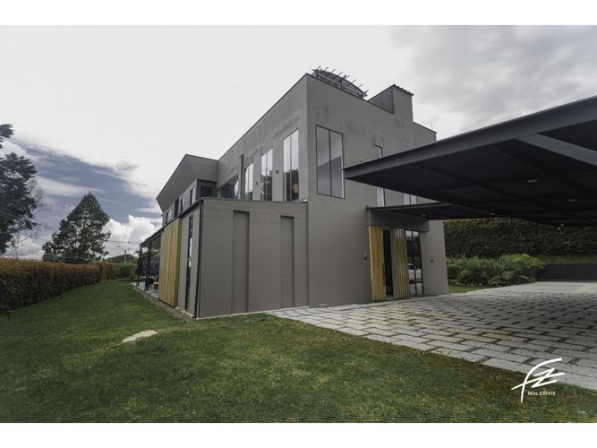 Casa de 4 alcobas en venta en Las Palmas, Envigado, 800 m² · foto 5 de 24