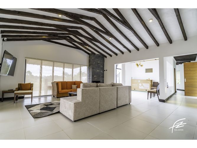 Casa de 3 alcobas en venta en El Carmen De Viboral, El Carmen de Viboral, 500 m² · foto 8 de 24
