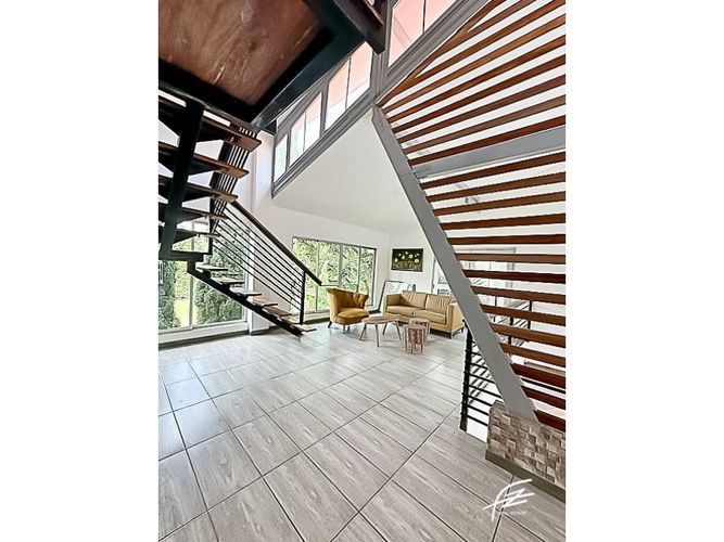 Casa de 7 alcobas en venta en Juan De Ampudia, Jamundí · foto 2 de 24