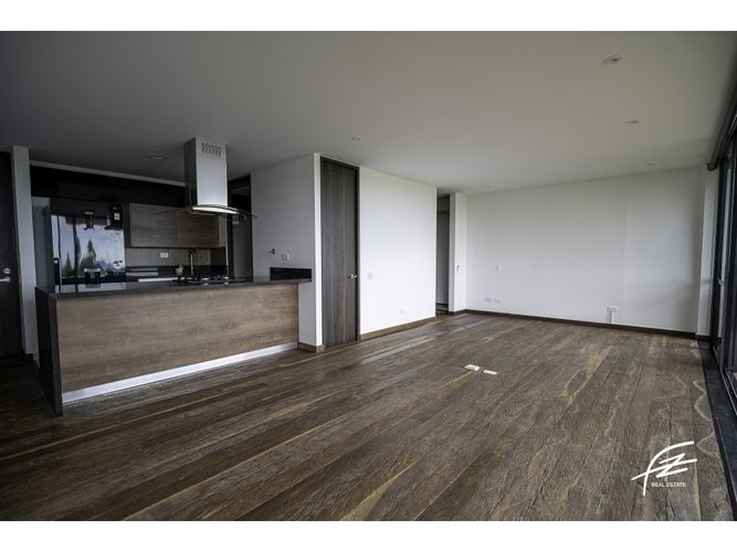 Apartaestudio en venta en El Retiro, 64 m² · foto 2 de 11