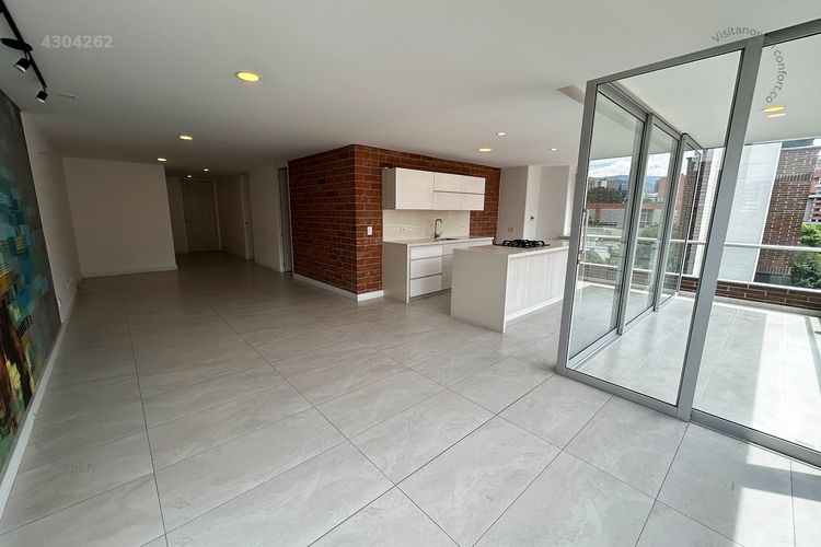 Apartamento de 2 alcobas en arriendo en Loma Del Chocho, Envigado, 114 m² · foto 5 de 24