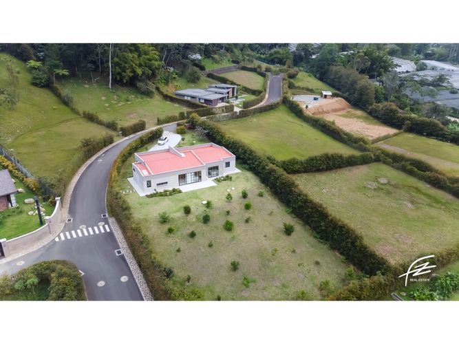Casa de 2 alcobas en venta en Llano Grande, Rionegro, 1918 m² · foto 6 de 24