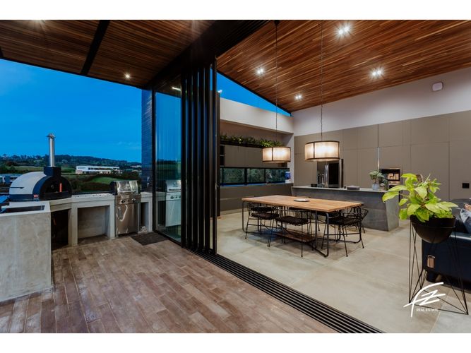 Casa de 3 alcobas en venta en Las Palmas, Envigado, 348 m² · foto 9 de 17