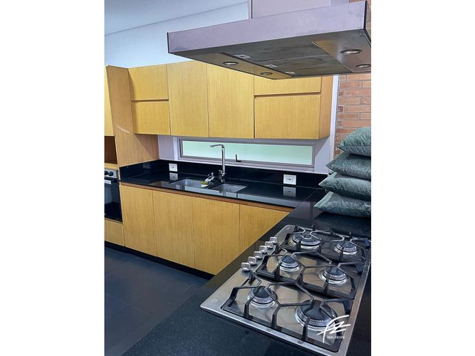 Casa de 4 alcobas en venta en San Marcos, Envigado, 331 m² · foto 17 de 22