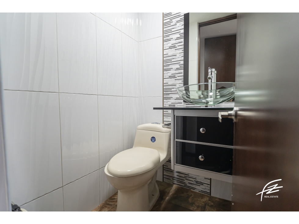 Apartamento en venta en Las Palmas, Medellín · foto 3 de 11