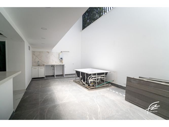 Casa de 3 alcobas en venta en Llano Grande, Rionegro, 320 m² · foto 20 de 24