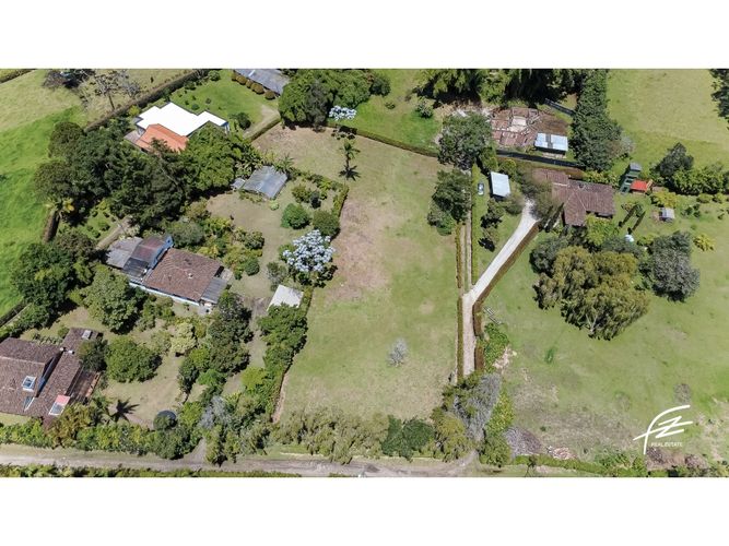 Lote en venta en El Porvenir, Rionegro, 3344 m² · foto 4 de 10