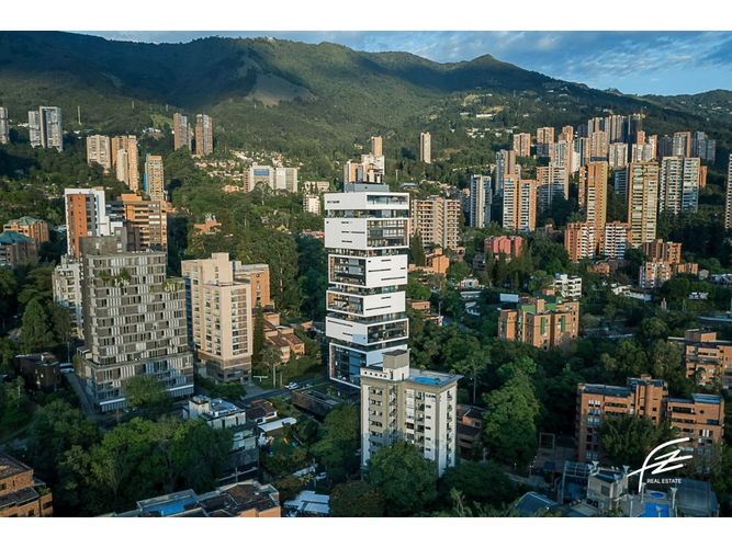 Apartamento de 2 alcobas en venta en El Poblado, Medellín, 149 m² · foto 5 de 22