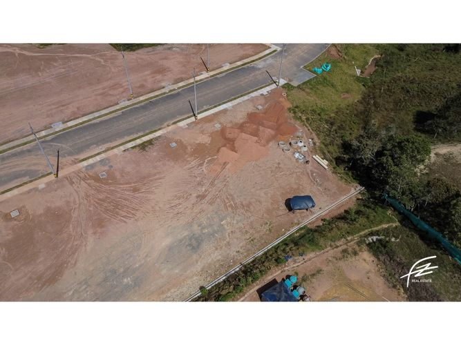 Lote en venta en Guarne, 292 m² · foto 2 de 6