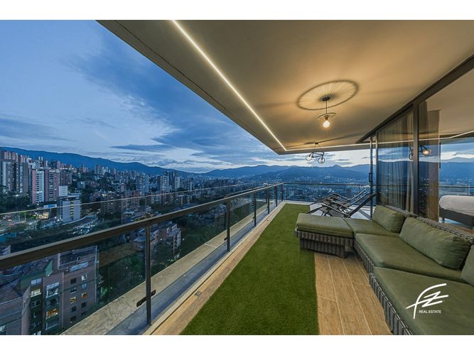 Apartamento de 2 alcobas en venta en El Poblado, Medellín, 149 m² · foto 10 de 22