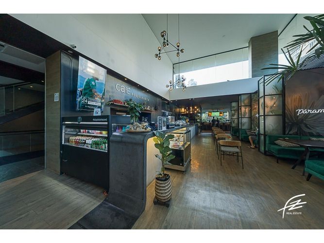 Apartamento de 2 alcobas en venta en El Poblado, Medellín, 149 m² · foto 14 de 22