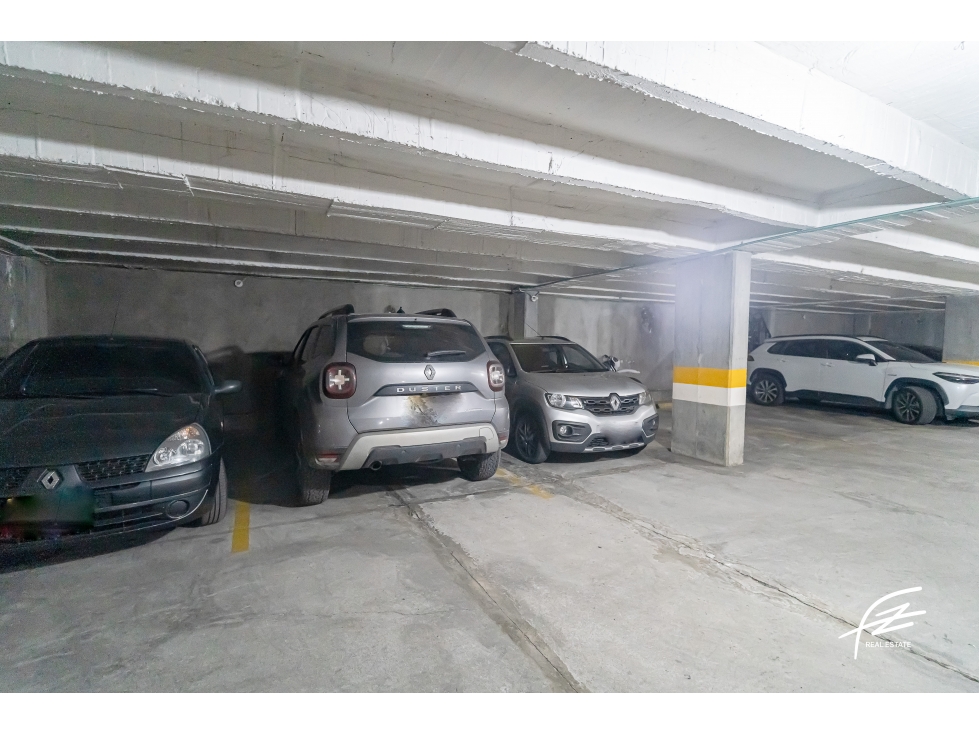 Apartamento en venta en El Poblado, Envigado · foto 14 de 24