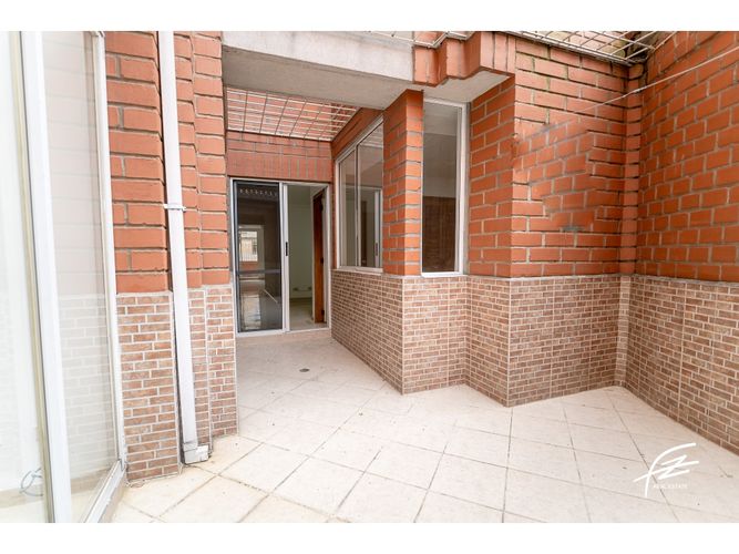 Apartamento de 3 alcobas en venta en Laureles, Medellín, 140 m² · foto 16 de 24