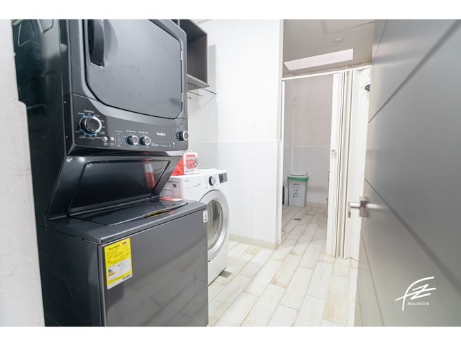 Casa de 5 alcobas en venta en Las Palmas, Envigado, 600 m² · foto 11 de 24
