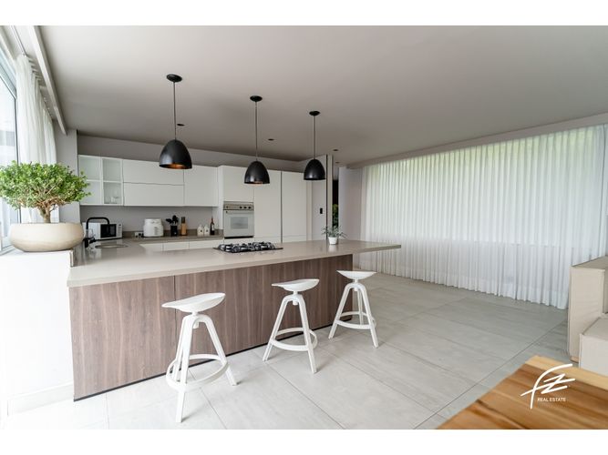 Casa de 5 alcobas en venta en Las Palmas, Envigado, 600 m² · foto 13 de 24