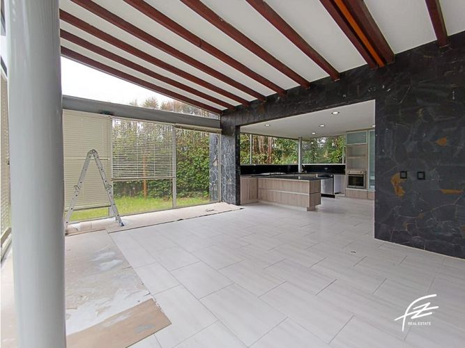 Casa de 5 alcobas en venta en Zona Centro, Envigado, 400 m² · foto 16 de 24
