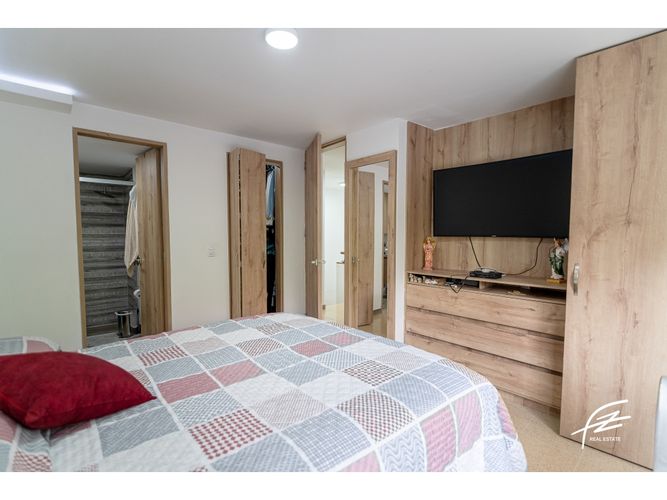 Apartamento de 3 alcobas en venta en Astorga, Medellín, 136 m² · foto 8 de 17
