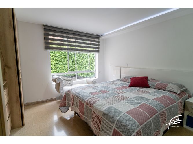 Apartamento de 3 alcobas en venta en Astorga, Medellín, 136 m² · foto 10 de 17