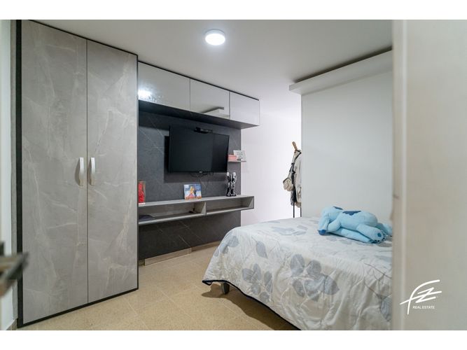 Apartamento de 3 alcobas en venta en Astorga, Medellín, 136 m² · foto 12 de 17