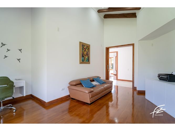 Casa de 5 alcobas en venta en Llano Grande, Rionegro, 600 m² · foto 15 de 24