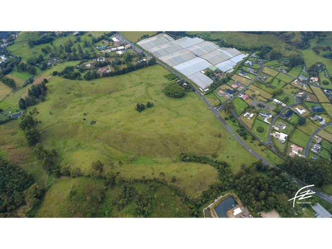 Lote en venta en Guarne · foto 2 de 6