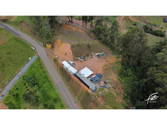 Casa de 3 alcobas en venta en Guarne, 390 m² · foto 15 de 24