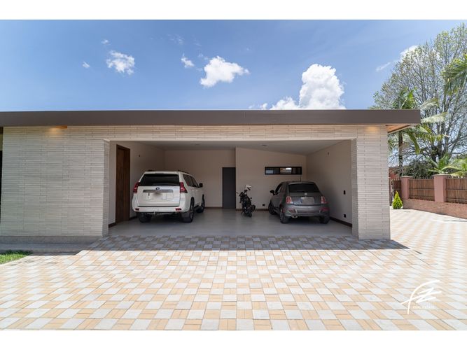 Casa de 6 alcobas en venta en El Porvenir, Rionegro, 800 m² · foto 6 de 24