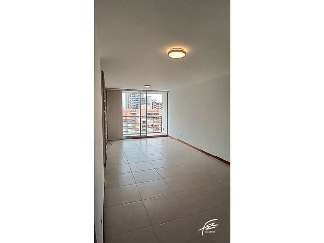 Apartamento de 3 alcobas en venta en El Poblado, Medellín, 95 m² · foto 5 de 18