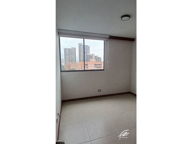 Apartamento de 3 alcobas en venta en El Poblado, Medellín, 95 m² · foto 9 de 18