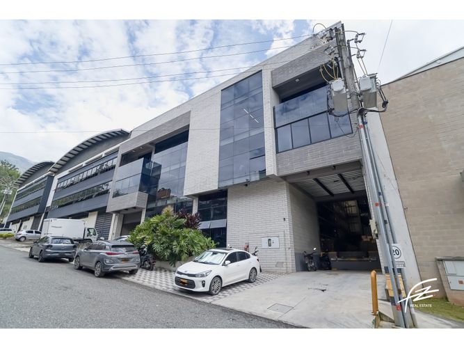 Bodega en venta en Monta�Ita, Copacabana, 1300 m² · foto 3 de 21