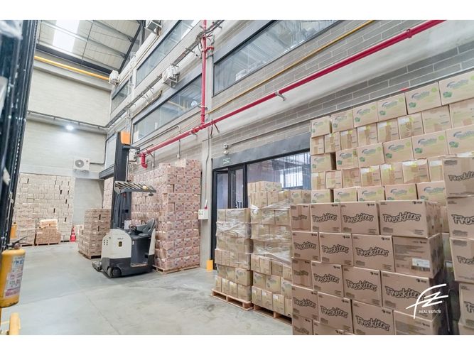 Bodega en venta en Monta�Ita, Copacabana, 1300 m² · foto 12 de 21