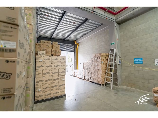 Bodega en venta en Monta�Ita, Copacabana, 1300 m² · foto 14 de 21
