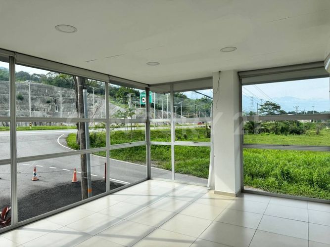 Bodega en arriendo en Aeropuerto Vanguardia, Villavicencio, 1400 m² · foto 9 de 14