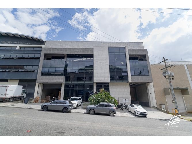 Bodega en venta en Monta�Ita, Copacabana, 1300 m² · foto 20 de 21
