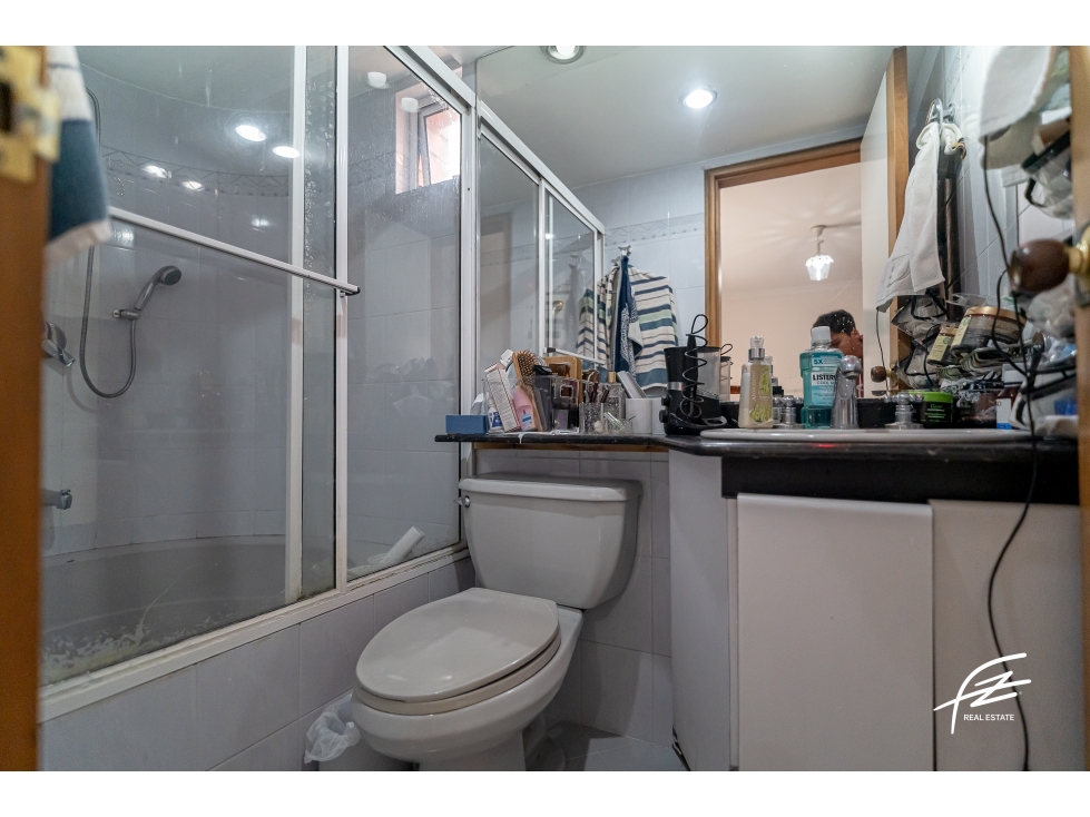 Apartamento en venta en Laureles, Medellín · foto 19 de 24