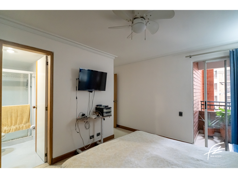Apartamento en venta en Laureles, Medellín · foto 20 de 24