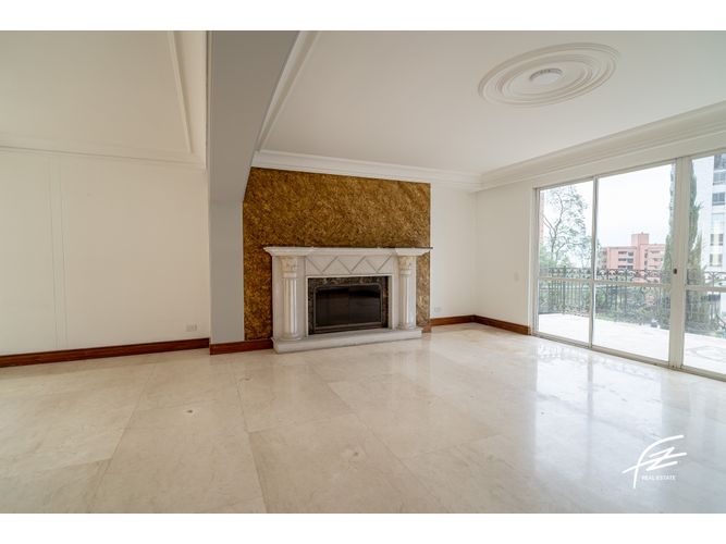 Casa de 5 alcobas en venta en San Lucas, Medellín, 504 m² · foto 14 de 24