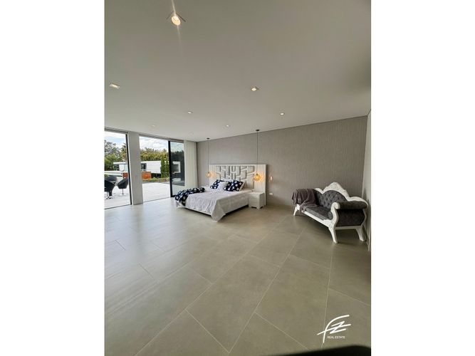 Casa de 6 alcobas en venta en Llano Grande, Rionegro, 1100 m² · foto 7 de 24