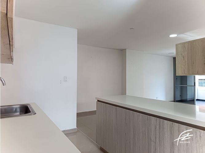 Apartamento en venta en El Poblado, Medellín · foto 15 de 24