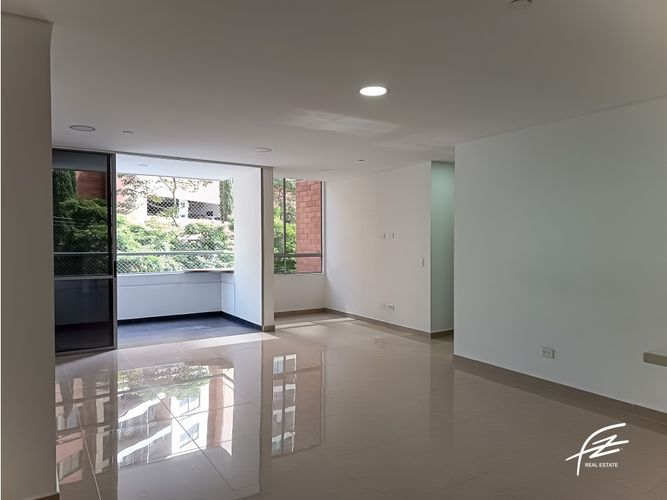 Apartamento en venta en El Poblado, Medellín · foto 16 de 24