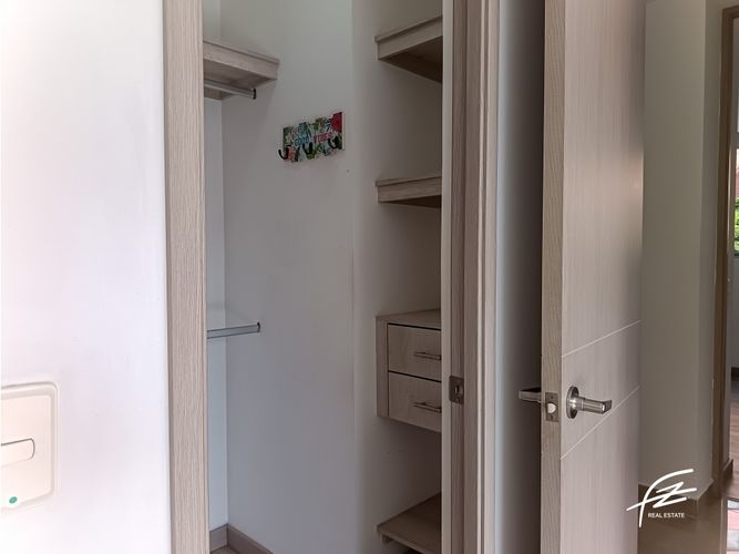 Apartamento en venta en El Poblado, Medellín · foto 19 de 24