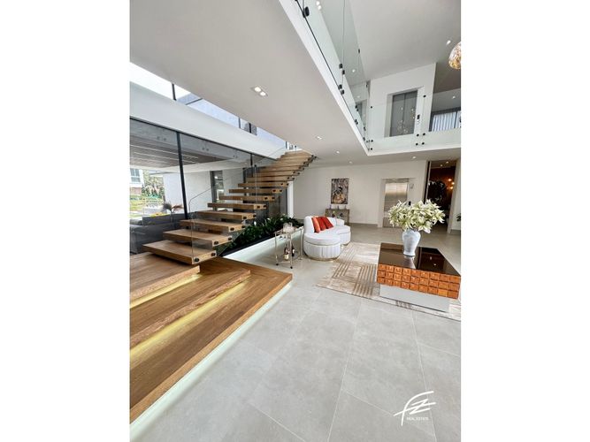 Casa de 6 alcobas en venta en Llano Grande, Rionegro, 1100 m² · foto 19 de 24