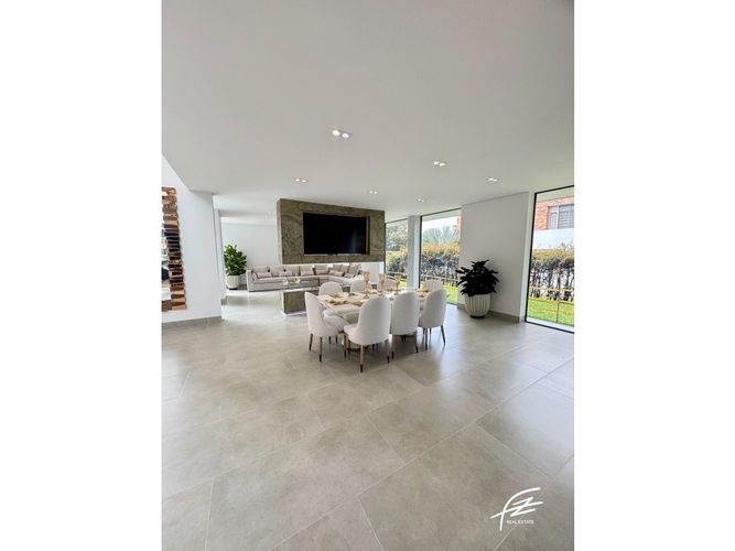 Casa de 6 alcobas en venta en Llano Grande, Rionegro, 1100 m² · foto 24 de 24