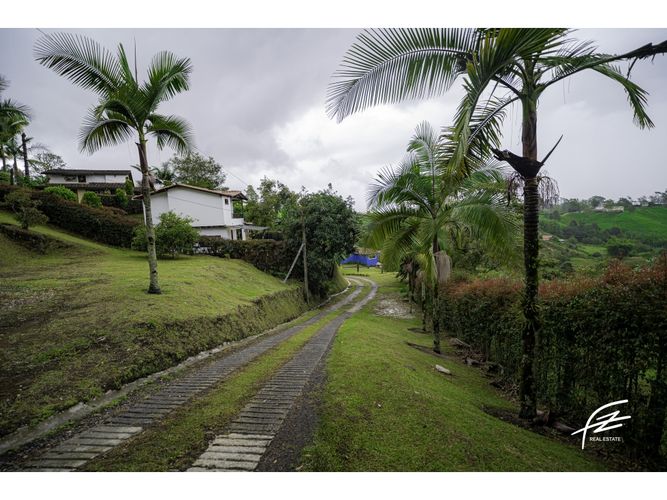 Finca en venta en El Porvenir, Rionegro, 300 m² · foto 3 de 24