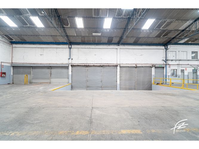 Bodega en venta en Calle Larga, Sabaneta, 2971 m² · foto 8 de 24