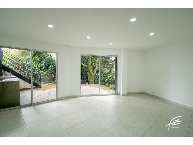 Casa de 4 alcobas en venta en Los Balsos, Medellín, 280 m² · foto 13 de 24