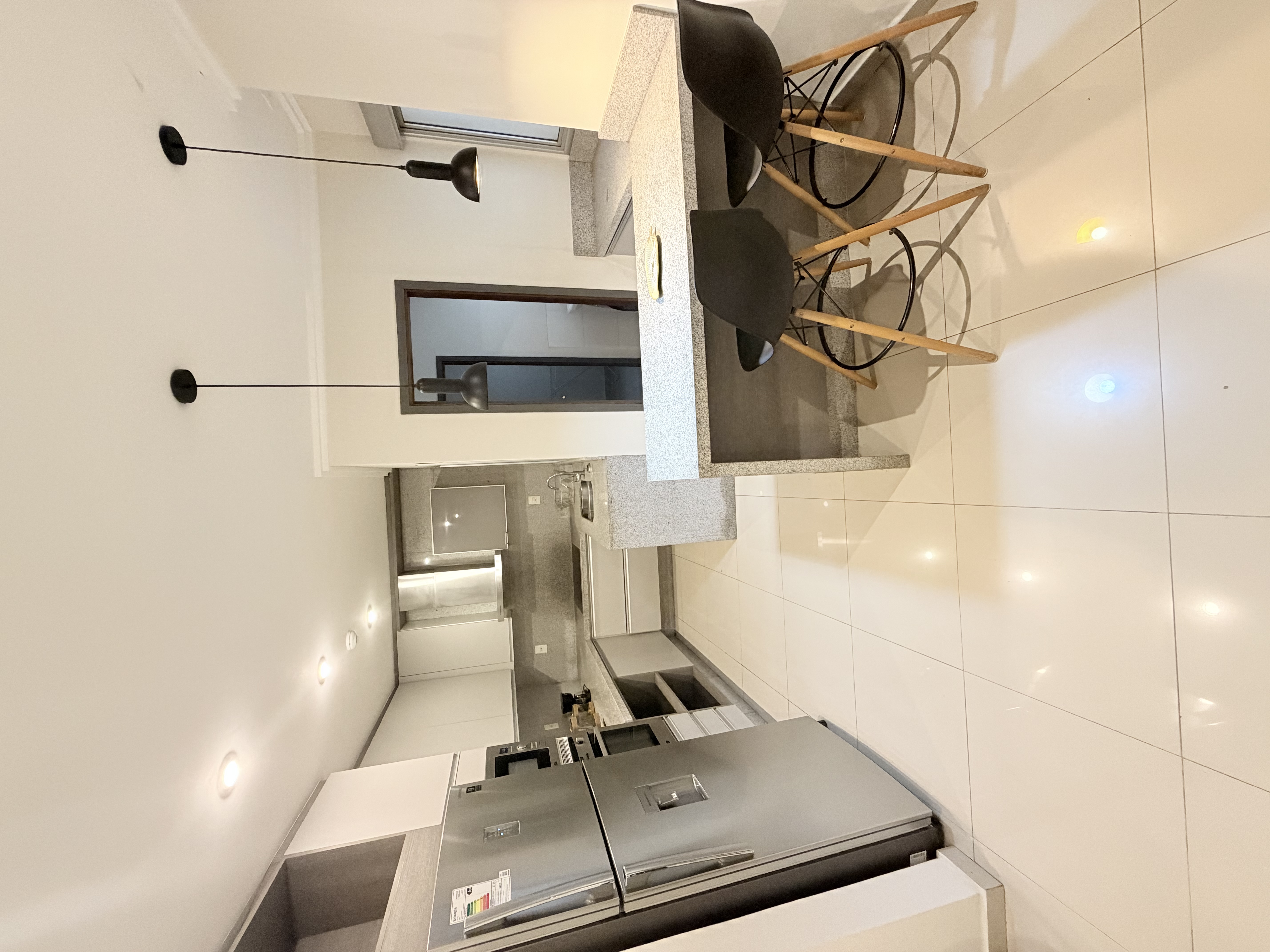Alquilo o Vendo Dpto de 2Dorm + servicio Amoblado y Equipado en Bo.Las Lomas. — foto 2